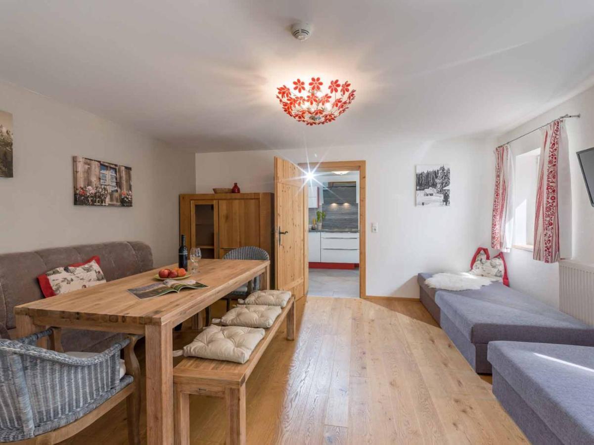 Alpenresidenz Fieberbrunn Appartement Buitenkant foto